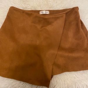 Brown Vestique Skort